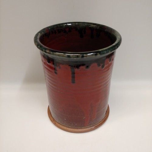 #220705 Utensil Holder Red & Black 7x6  $22 at Hunter Wolff Gallery